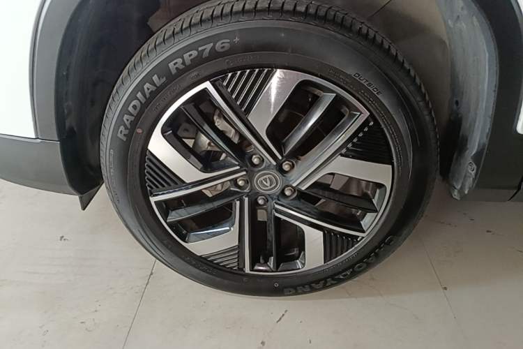 Used CHANGAN CS75 2024 Enjoyment Edition 1.5T DCT Prestige Model Left Front Wheel Hub