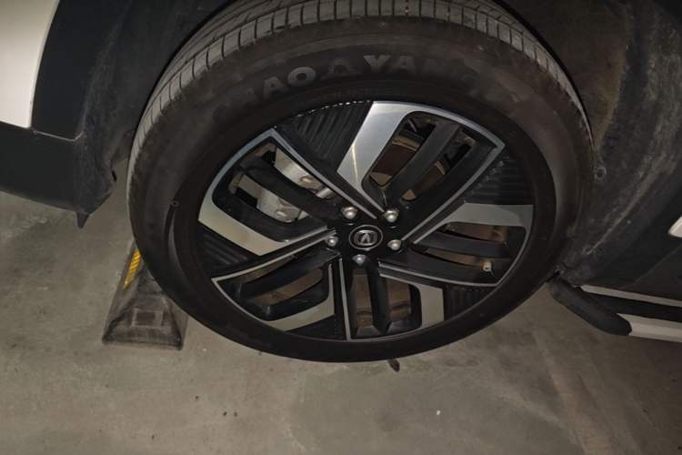 Used CHANGAN CS75 2024 Enjoyment Edition 1.5T DCT Prestige Model Left Front Wheel Hub