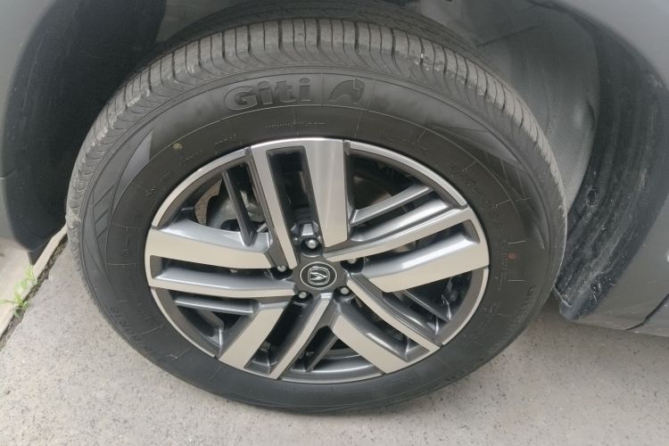 Used CHANGAN CS75 2024 Enjoy Edition 1.5T DCT Luxury Model Left Front Wheel Hub