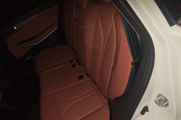 Used CHANGAN CS75 2024 Enjoyment Edition 1.5T DCT Prestige Model Left Rear Seat