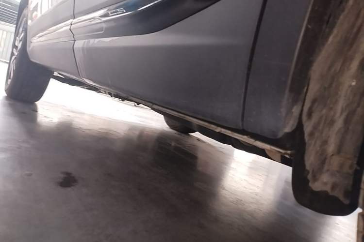 Used CHANGAN CS75 2024 Enjoy Edition 1.5T DCT Luxury Model Left Side Sill