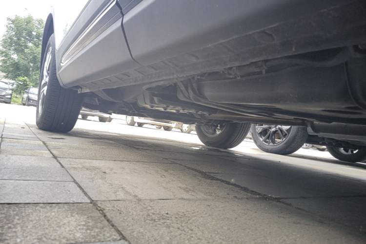Used CHANGAN CS75 2024 Enjoy Edition 1.5T DCT Luxury Model Left Side Sill