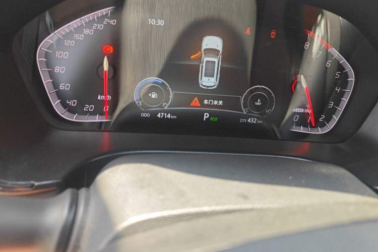 Used CHANGAN CS75 2024 Enjoy Edition 1.5T DCT Luxury Model Odometer Close Up