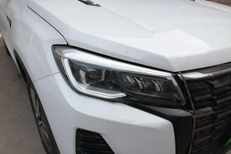 Used CHANGAN CS75 2024 Enjoy Edition 1.5T DCT Luxury Model Right Front Headlight