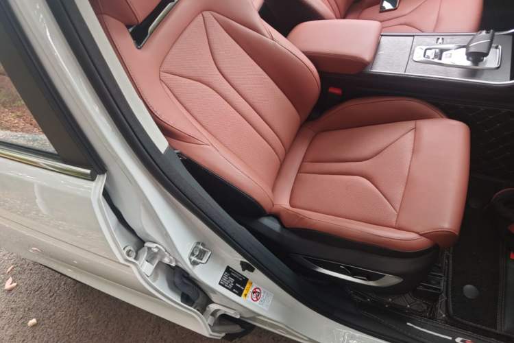 Used CHANGAN CS75 2024 Enjoyment Edition 1.5T DCT Prestige Model Right Front Seat