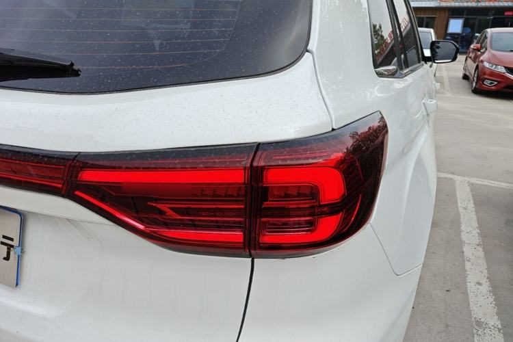 Used CHANGAN CS75 2024 Enjoy Edition 1.5T DCT Luxury Model Right Rear Taillight