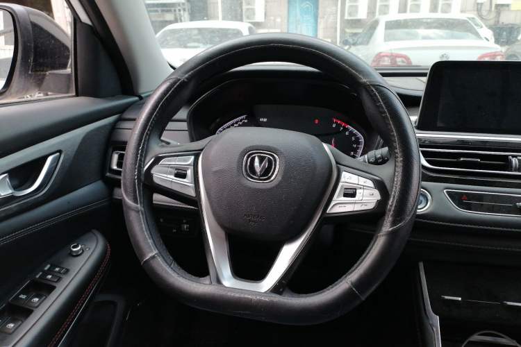 Used CHANGAN CS75 2024 Enjoy Edition 1.5T DCT Luxury Model Steering Wheel