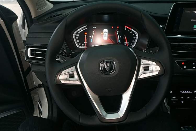 Used CHANGAN CS75 2024 Enjoyment Edition 1.5T DCT Prestige Model Steering Wheel