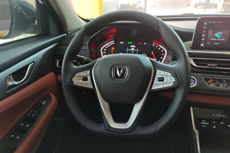 Used CHANGAN CS75 2024 Enjoy Edition 1.5T DCT Luxury Model Steering Wheel