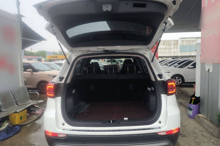 Used CHANGAN CS75 2024 Enjoy Edition 1.5T DCT Luxury Model Trunk