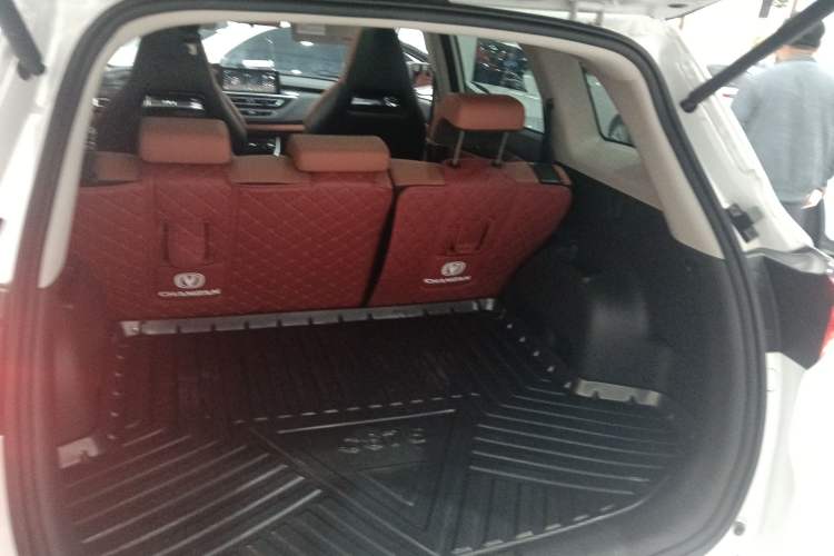 Used CHANGAN CS75 2024 Enjoyment Edition 1.5T DCT Prestige Model Trunk