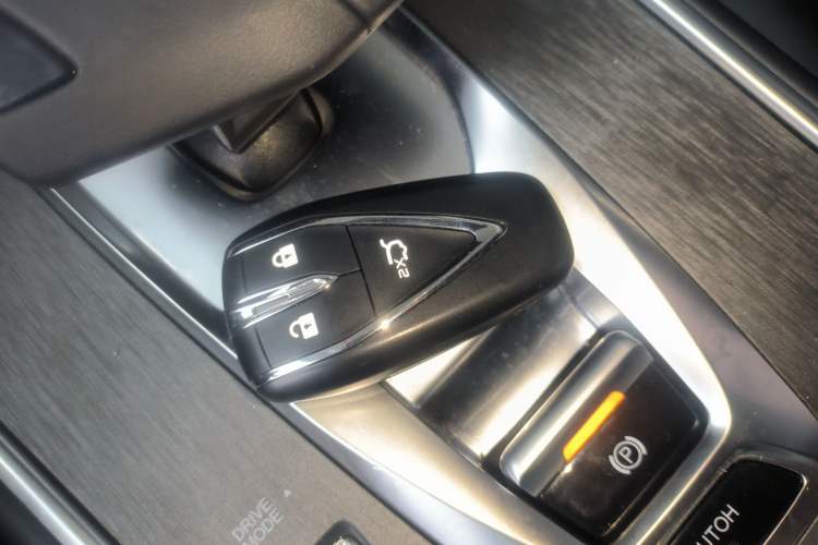 Used CHANGAN CS75 2024 Enjoy Edition 1.5T DCT Luxury Model Vehicle Key