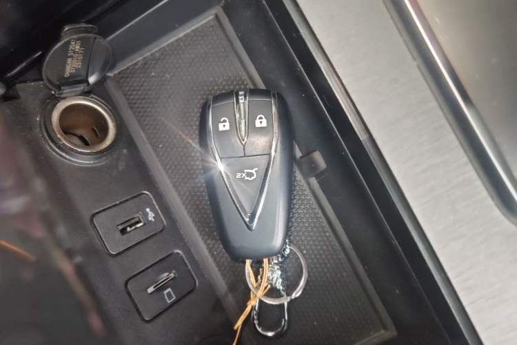 Used CHANGAN CS75 2024 Enjoyment Edition 1.5T DCT Prestige Model Vehicle Key