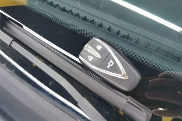Used CHANGAN CS75 2024 Enjoy Edition 1.5T DCT Luxury Model Vehicle Key
