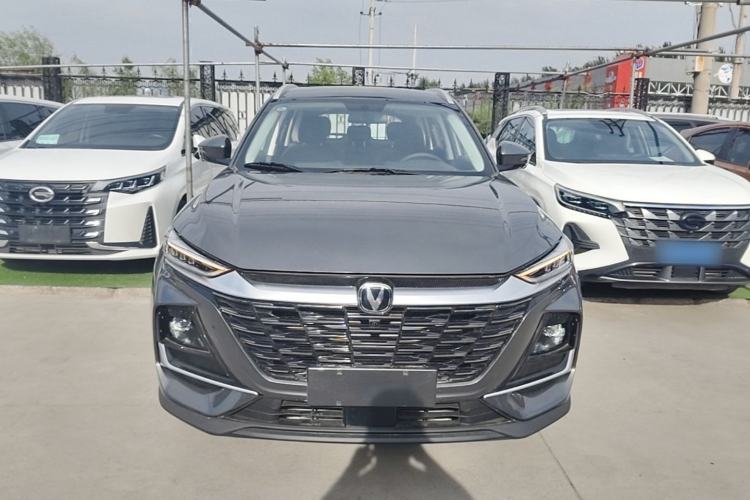 Used CHANGAN CS75 2025 Model PRO 1.5T Enjoyment 7-Seater Front