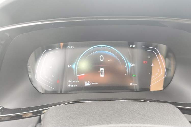 Used CHANGAN CS75 2025 Model PRO 1.5T Enjoyment 7-Seater Instrument Cluster