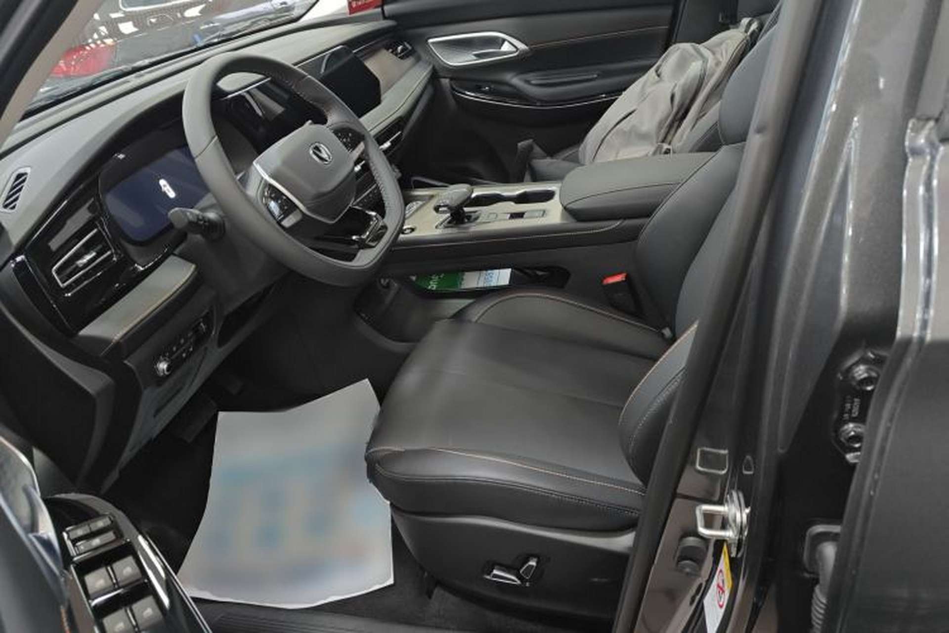 Used CHANGAN CS75 2025 Model PRO 1.5T Advanced 7-Seater Left Front Seat