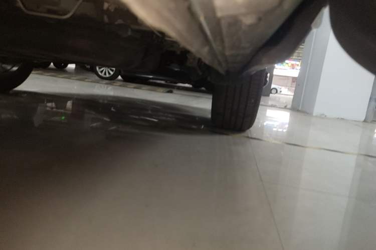 Used CHANGAN CS75 2025 Model PRO 1.5T Advanced 7-Seater Left Side Sill