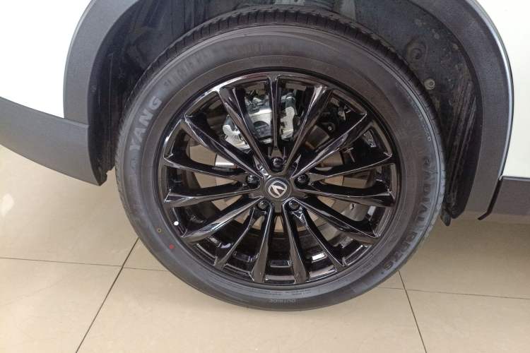 Used CHANGAN CS75 2025 Model PRO 1.5T Enjoyment 7-Seater Exterior 5