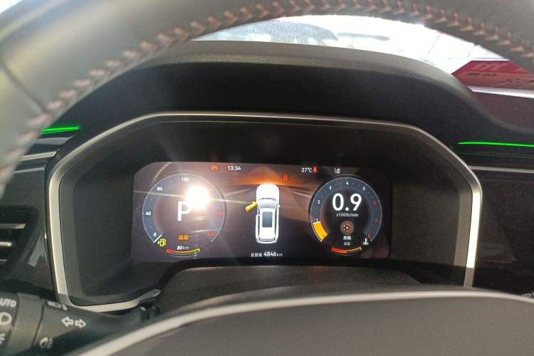 Used CHANGAN CS75 2025 Model PRO 1.5T Enjoyment 7-Seater Instrument Cluster