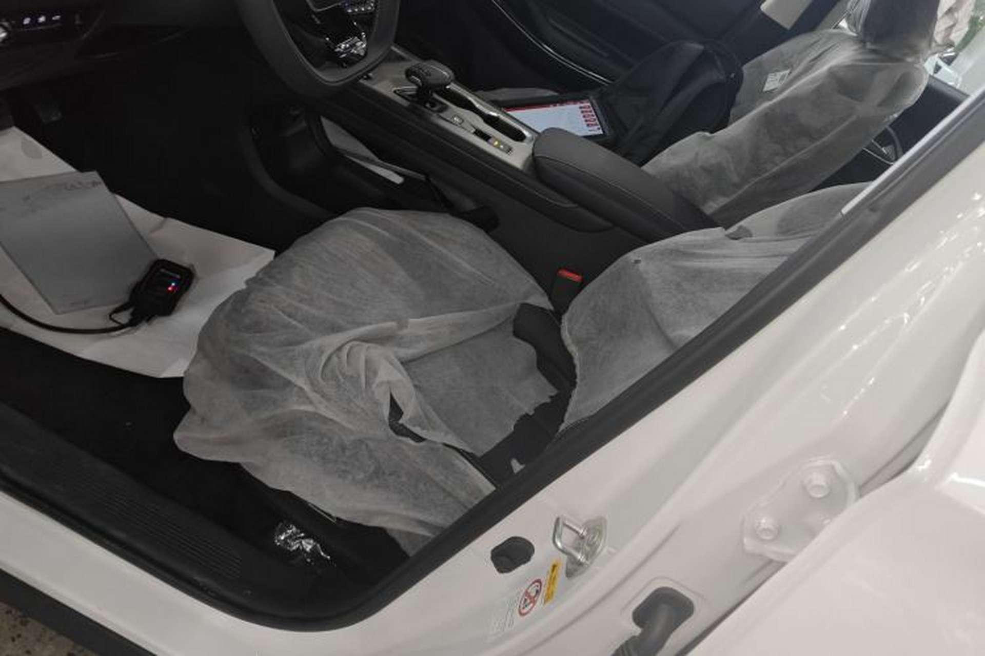 Used CHANGAN CS75 2025 Model PRO 1.5T Enjoyment 7-Seater Left Front Seat