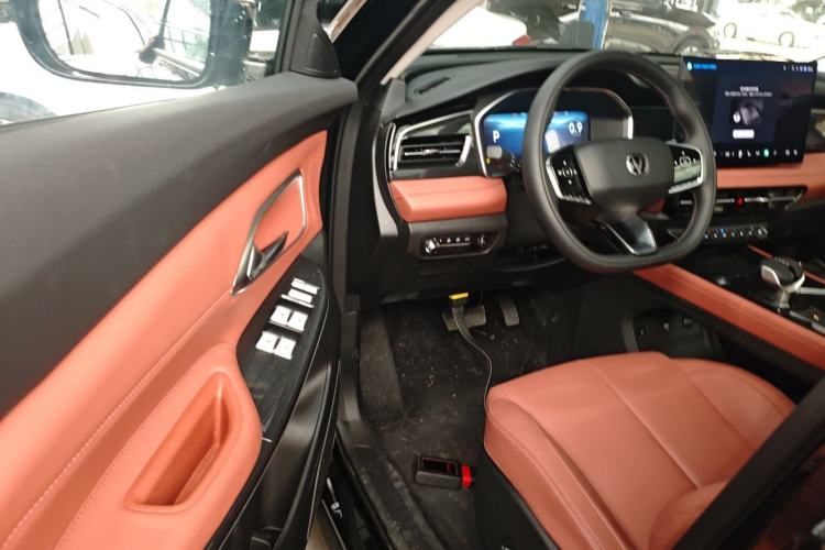 Used CHANGAN CS75 2026 Model PRO 1.5T DCT Prestige 7-Seater Driver Seat