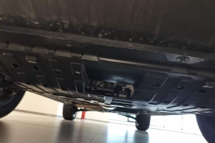 Used CHANGAN CS75 2026 Model PRO 1.5T DCT Prestige 7-Seater Chassis Front