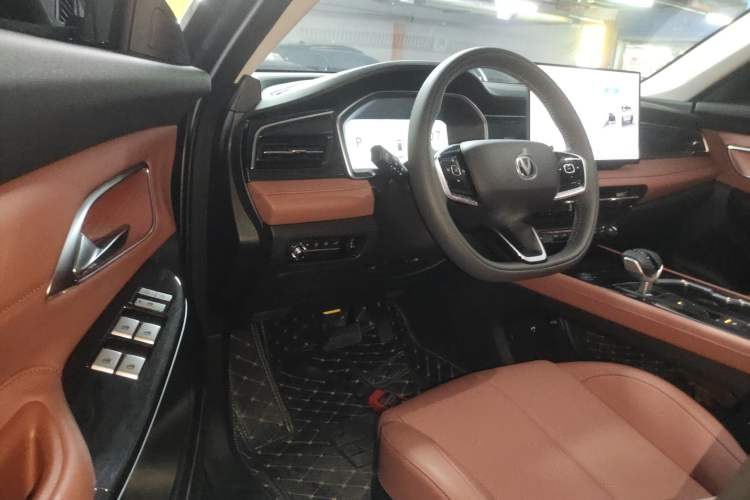 Used CHANGAN CS75 2026 Model PRO 1.5T DCT Prestige 7-Seater Driver Seat