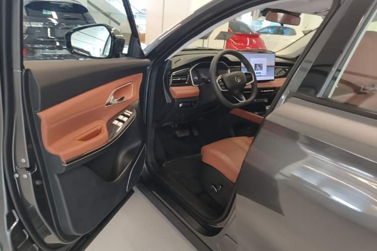 Used CHANGAN CS75 2026 Model PRO 1.5T DCT Prestige 7-Seater Driver Seat