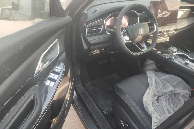 Used CHANGAN CS75 2026 Model PRO 1.5T DCT Prestige 7-Seater Driver Seat