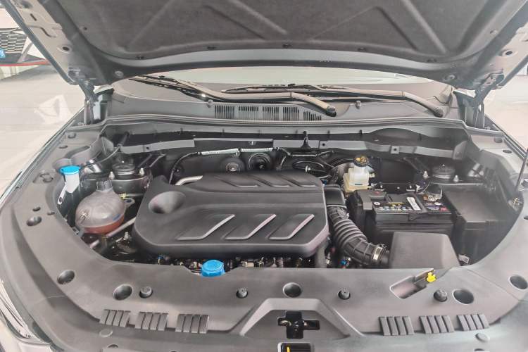Used CHANGAN CS75 2026 Model PRO 1.5T DCT Prestige 7-Seater Engine Bay
