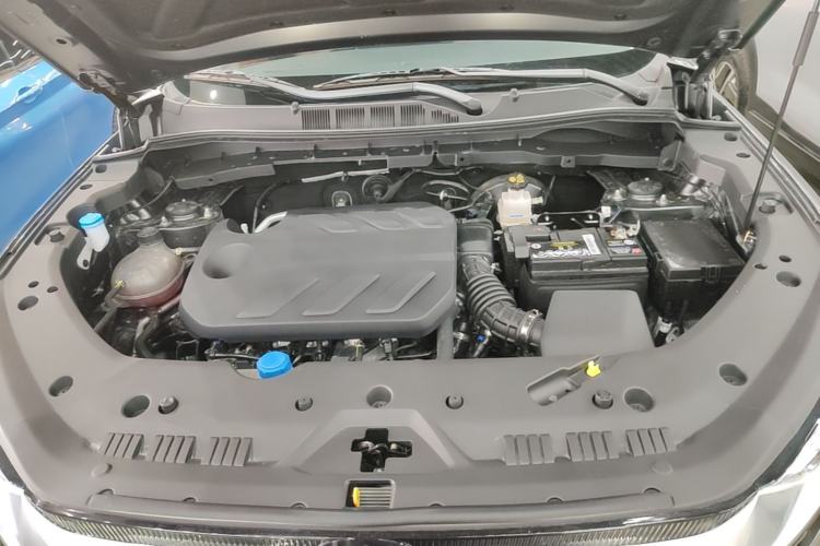 Used CHANGAN CS75 2026 Model PRO 1.5T DCT Prestige 7-Seater Engine Bay