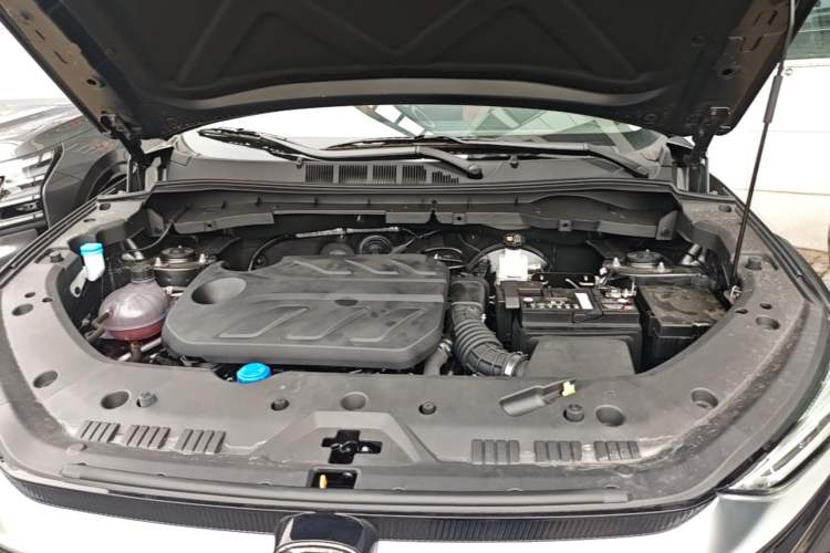 Used CHANGAN CS75 2026 Model PRO 1.5T DCT Prestige 7-Seater Engine Bay