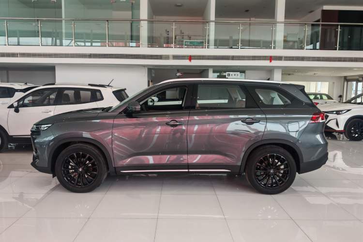 Used CHANGAN CS75 2026 Model PRO 1.5T DCT Prestige 7-Seater Exterior 2