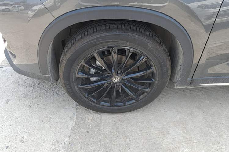 Used CHANGAN CS75 2026 Model PRO 1.5T DCT Prestige 7-Seater Exterior 4