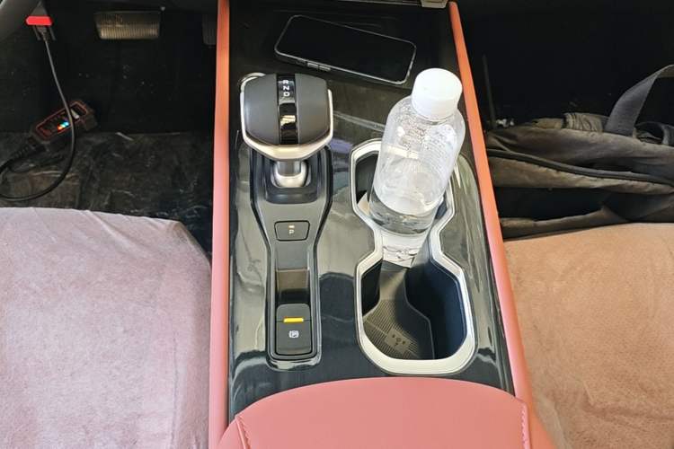 Used CHANGAN CS75 2026 Model PRO 1.5T DCT Fun 5-Seater Gear Lever