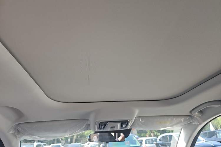 Used CHANGAN CS75 2026 Model PRO 1.5T DCT Prestige 7-Seater Headliner