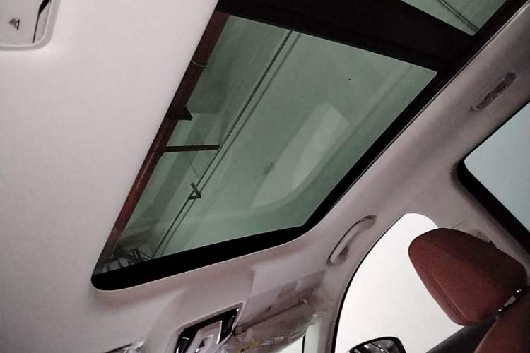 Used CHANGAN CS75 2026 Model PRO 1.5T DCT Prestige 7-Seater Headliner