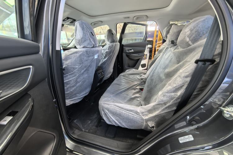 Used CHANGAN CS75 2026 Model PRO 1.5T DCT Prestige 7-Seater Interior 4