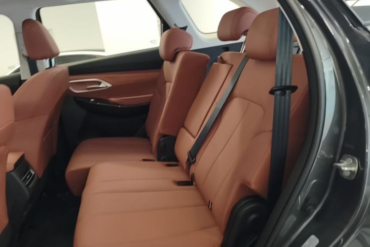 Used CHANGAN CS75 2026 Model PRO 1.5T DCT Prestige 7-Seater Left Rear Seat