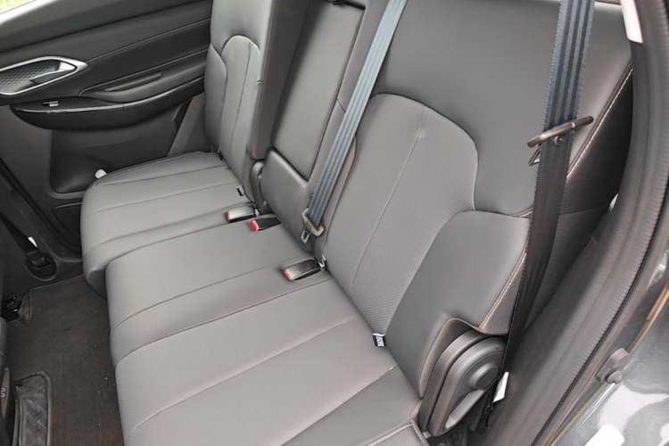 Used CHANGAN CS75 2026 Model PRO 1.5T DCT Prestige 7-Seater Left Rear Seat