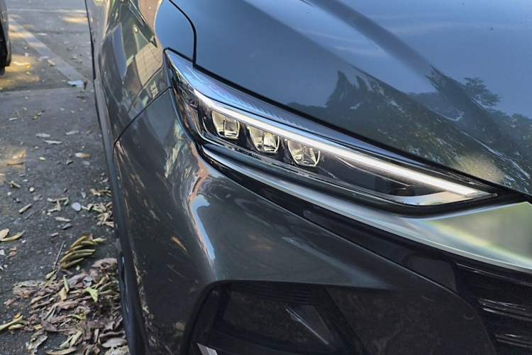 Used CHANGAN CS75 2026 Model PRO 1.5T DCT Prestige 7-Seater Right Front Headlight