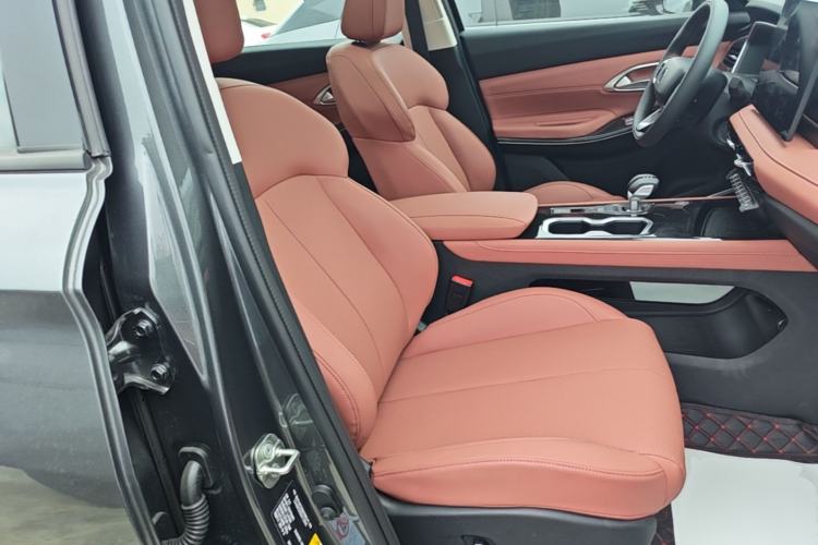 Used CHANGAN CS75 2026 Model PRO 1.5T DCT Prestige 7-Seater Right Front Seat
