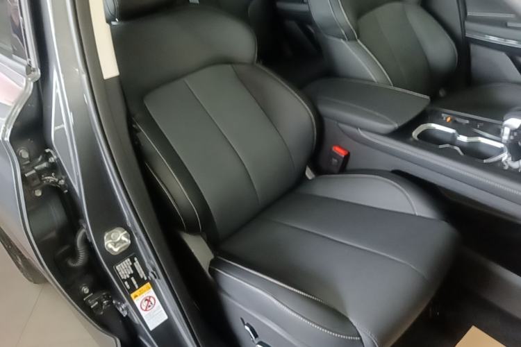 Used CHANGAN CS75 2026 Model PRO 1.5T DCT Prestige 7-Seater Right Front Seat