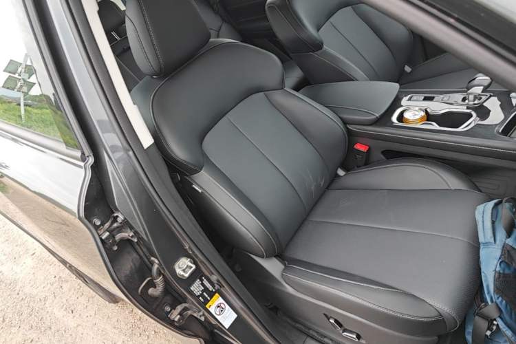 Used CHANGAN CS75 2026 Model PRO 1.5T DCT Prestige 7-Seater Right Front Seat