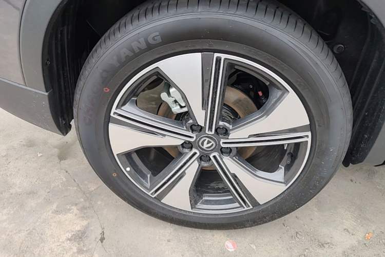 Used CHANGAN CS75 2026 Model PRO 1.5T DCT Fun 5-Seater Right Rear Wheel Hub