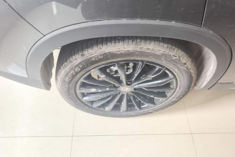 Used CHANGAN CS75 2026 Model PRO 1.5T DCT Prestige 7-Seater Right Rear Wheel Hub