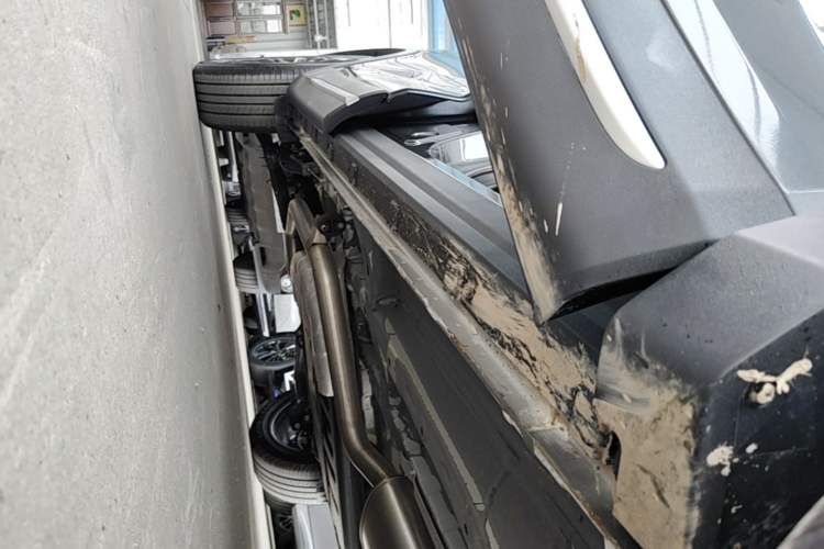 Used CHANGAN CS75 2026 Model PRO 1.5T DCT Prestige 7-Seater Right Side Sill