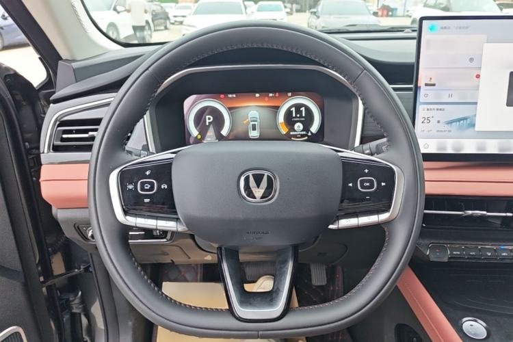 Used CHANGAN CS75 2026 Model PRO 1.5T DCT Prestige 7-Seater Steering Wheel