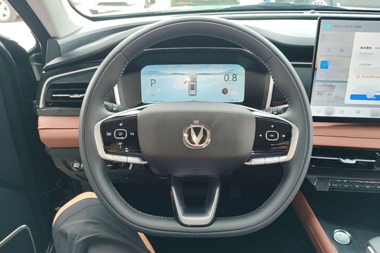 Used CHANGAN CS75 2026 Model PRO 1.5T DCT Prestige 7-Seater Steering Wheel